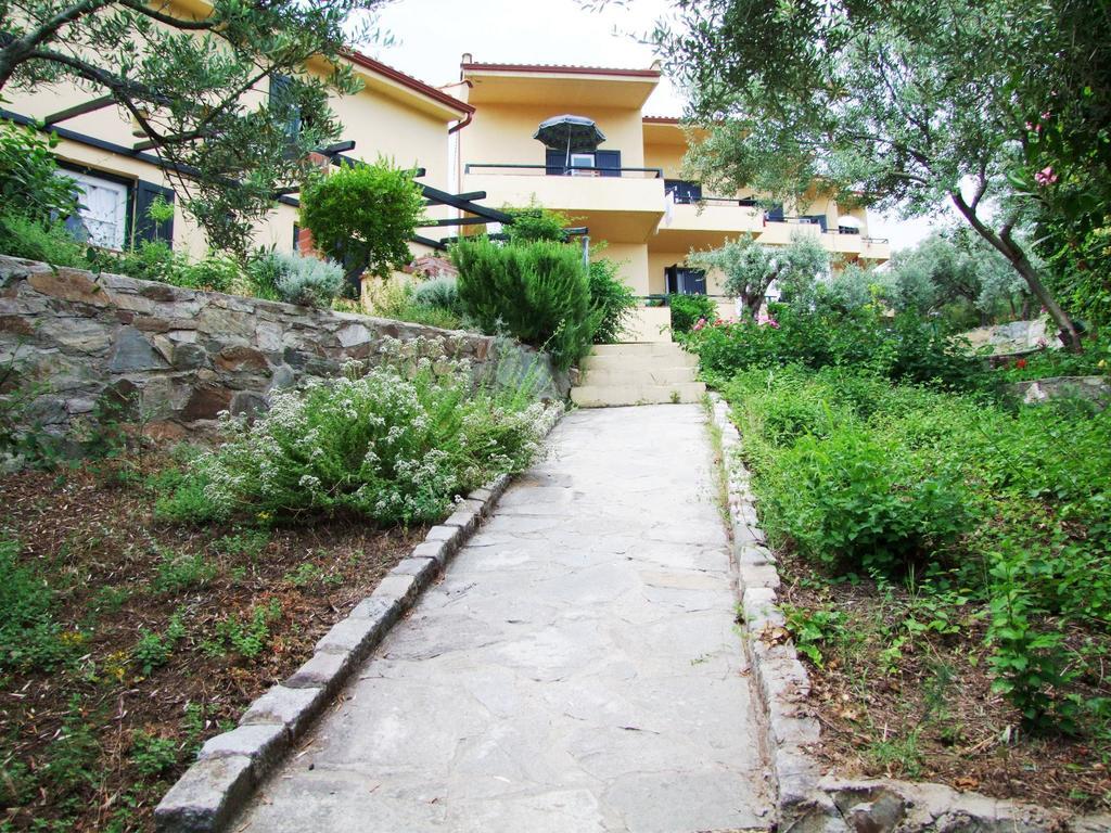 The Yellow Houses Айос-Николаос Экстерьер фото